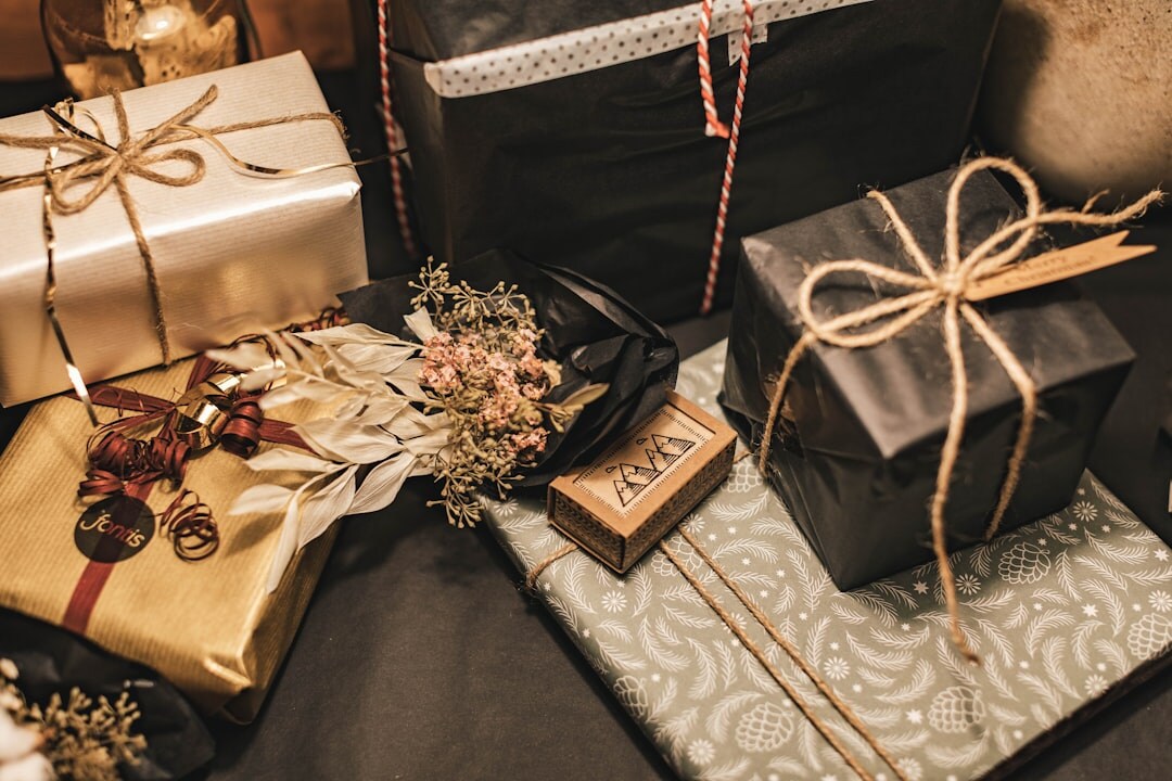 elegant gift wrapping